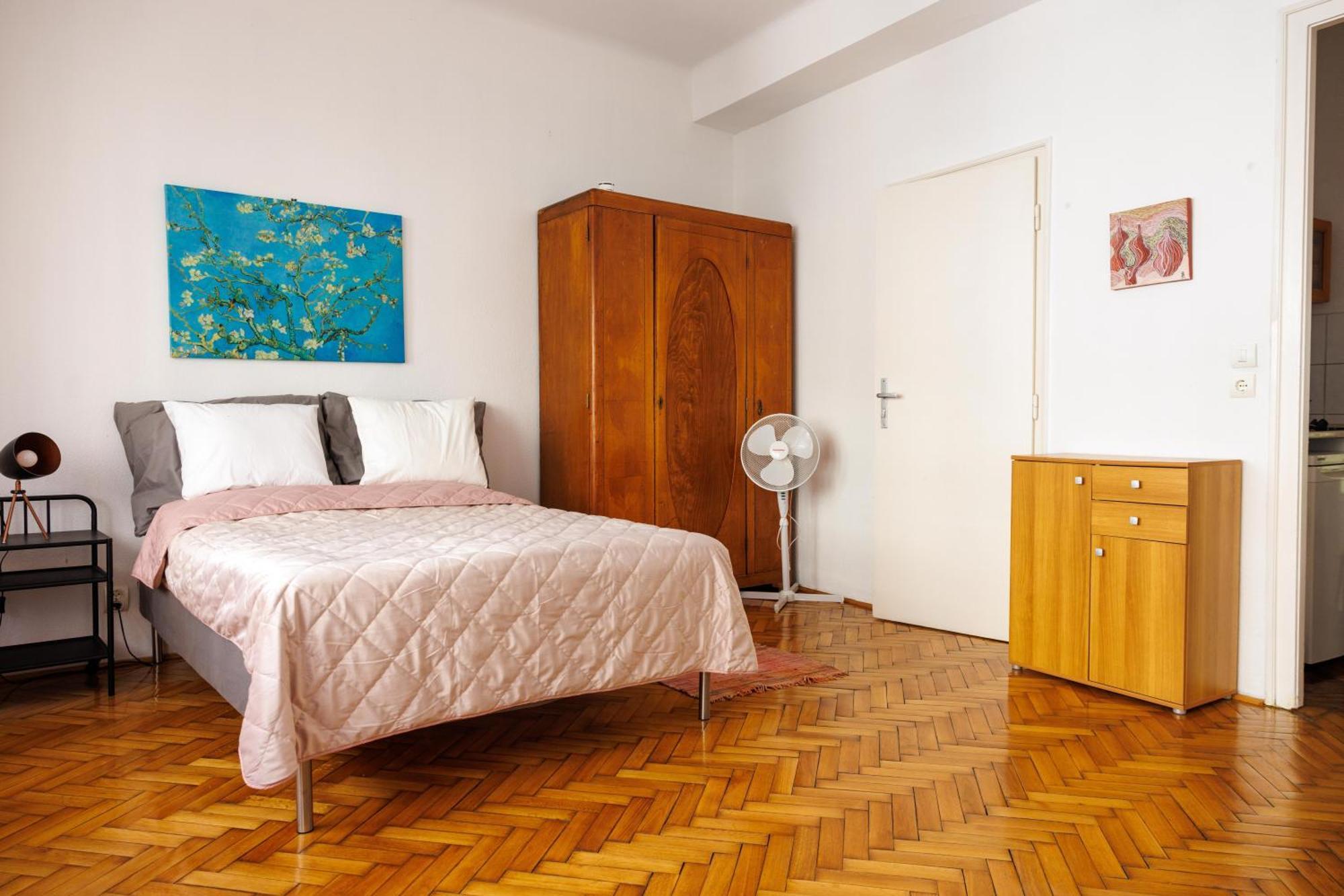 Studio With Terrace In Heart Of The City Budapest Exterior photo
